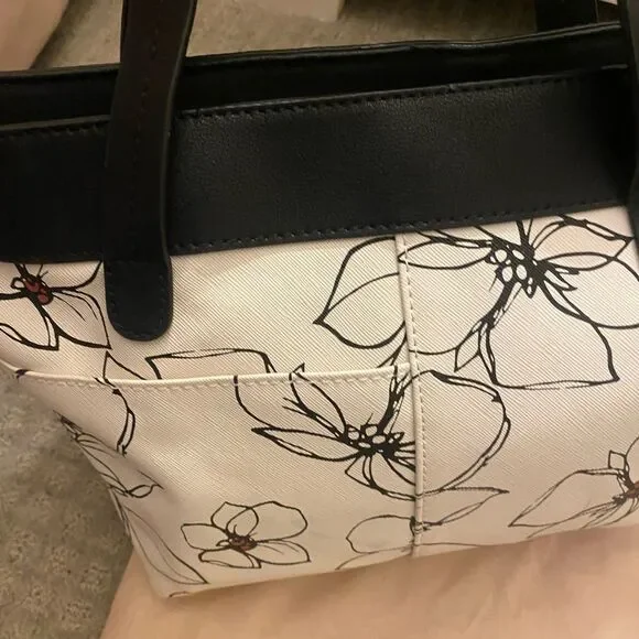Radley London Black and White Floral Tote - Picture 5 of 8